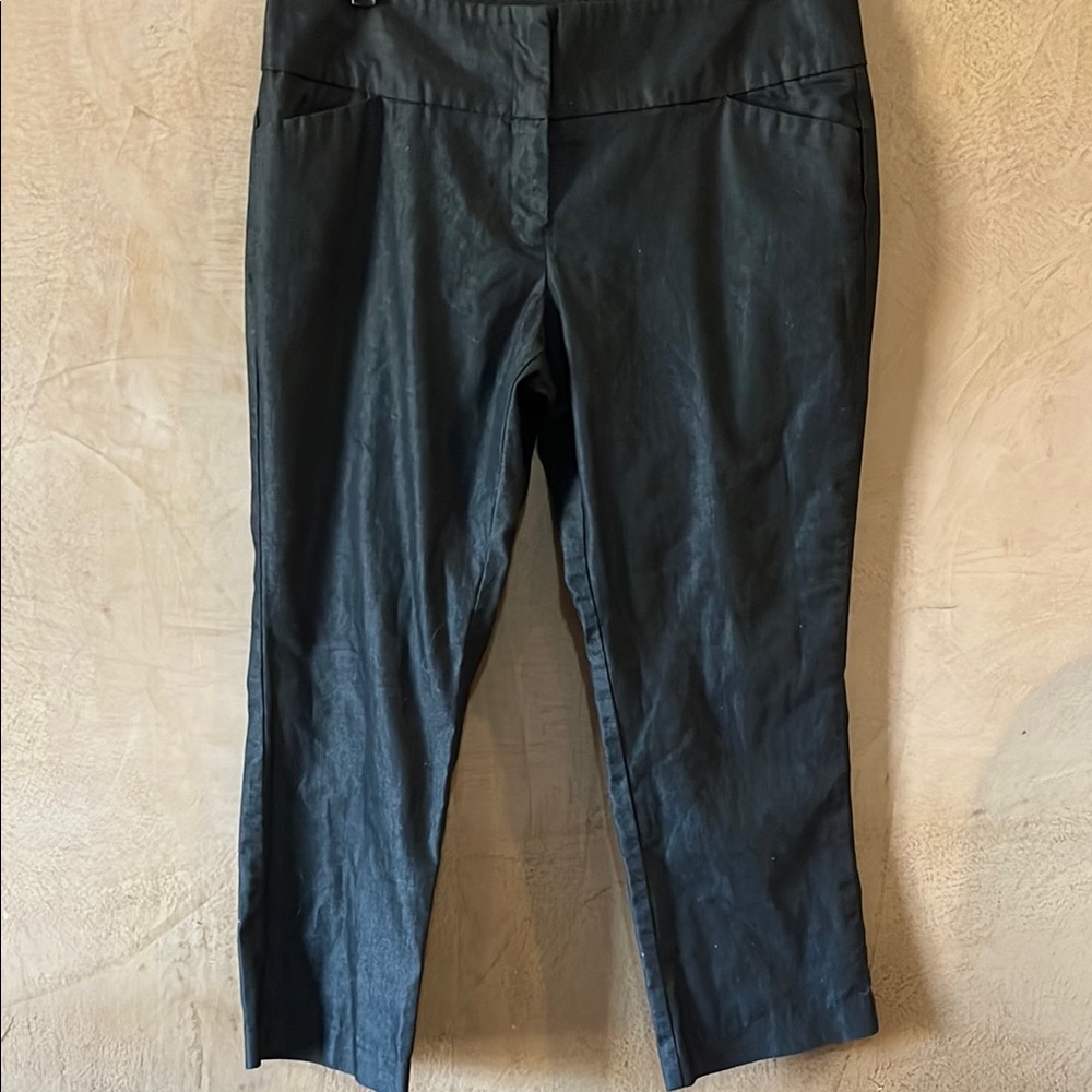 New York & Company Black Ankle Cropped Pants